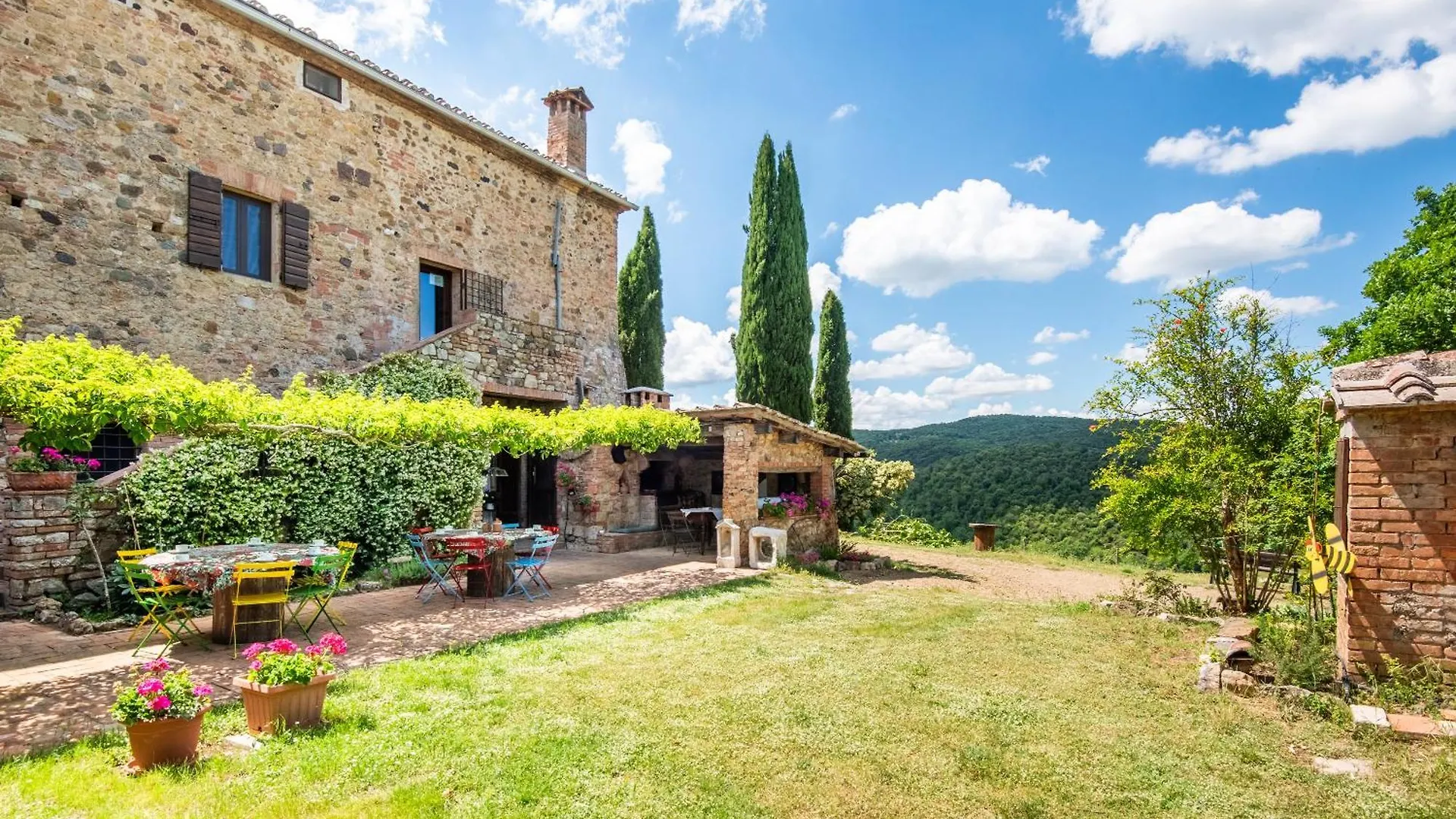 Casa Gialla A Murlo Apartment Italy